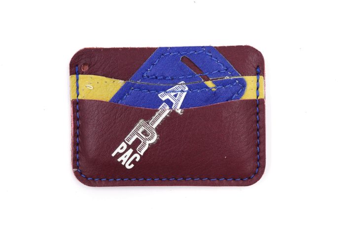 Brian's Air Hook Av's Colors 3 Slot Wallet
