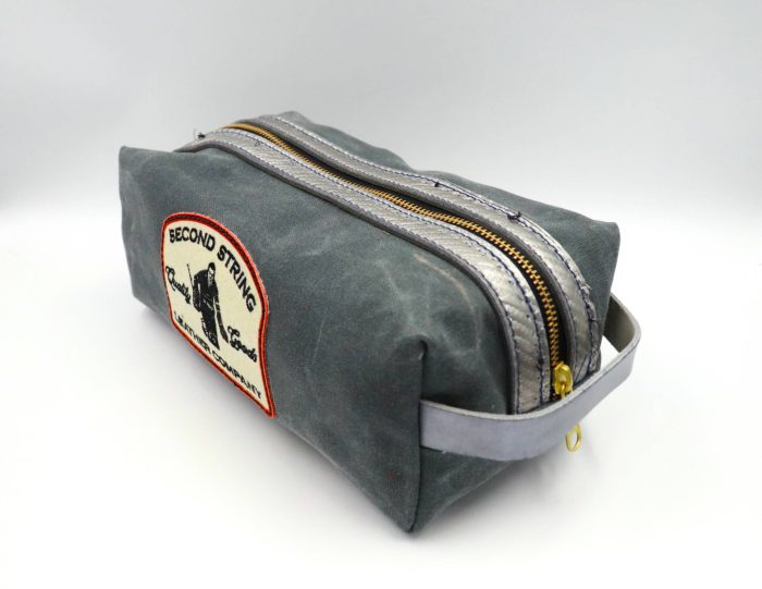 Broadway Pro Series Silver Bathroom Bag