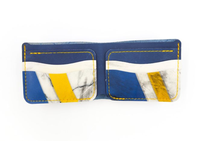Buffalo 6 Slot Bi-Fold Wallet