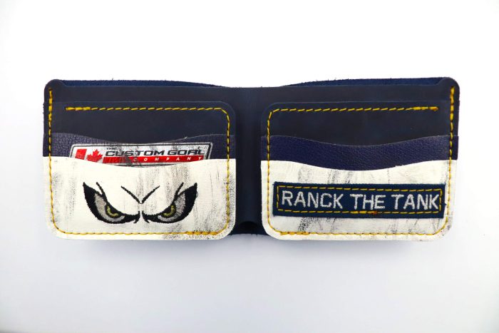 Claw Collection 6 Slot Bi-Fold Wallet