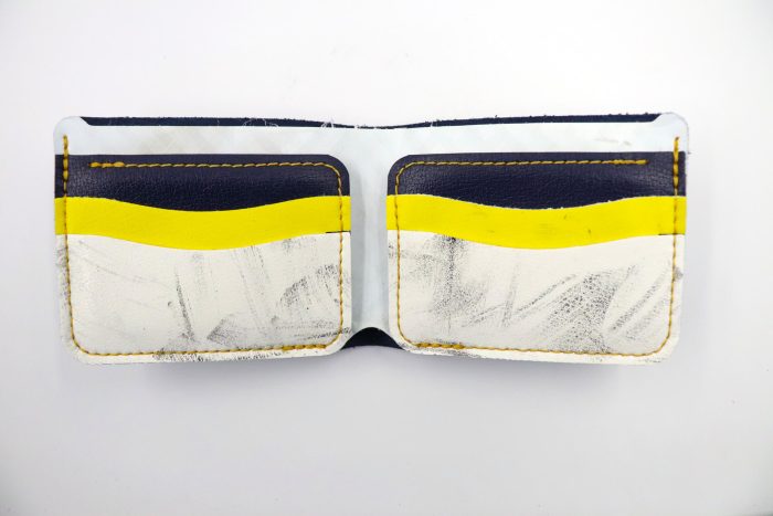 Claw Collection 6 Slot Bi-Fold Wallet