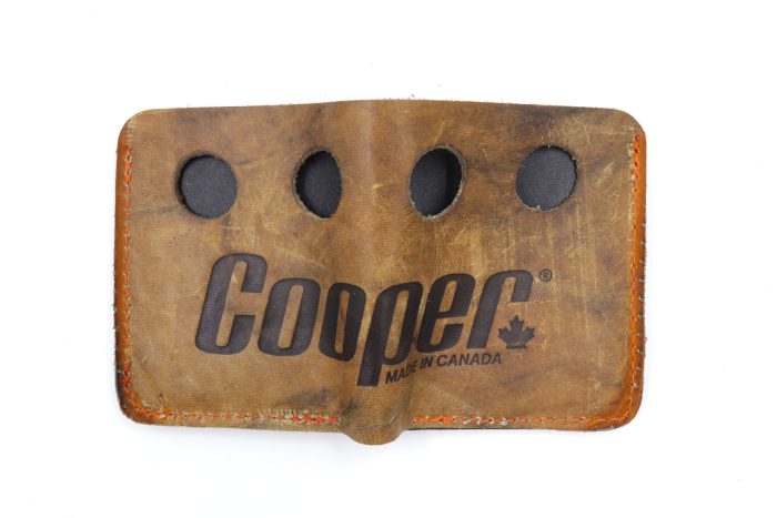Cooper GM12 Waffle #1 6 Slot Square Wallet