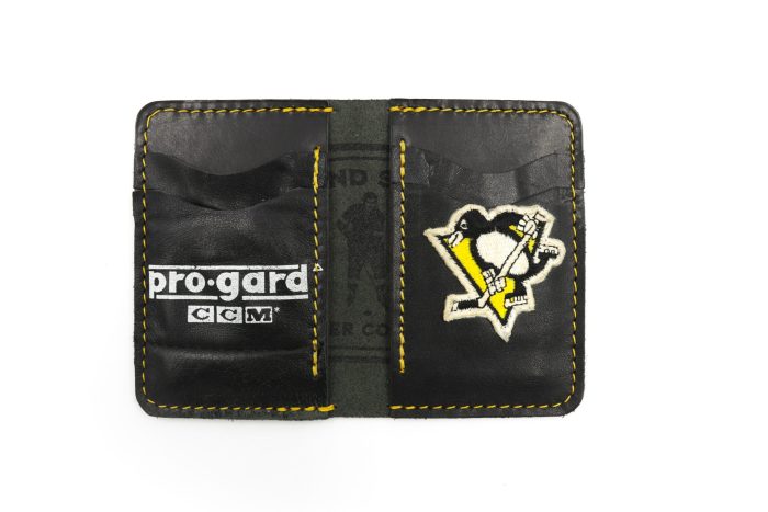 CCM Pittsburgh 6 Slot Wallet
