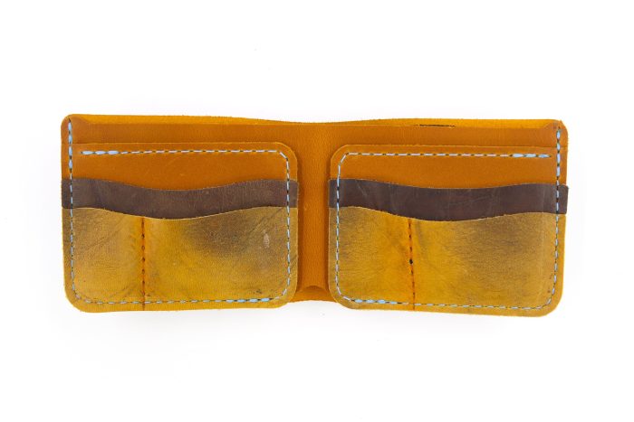 Cooper Vintage 6 Slot Bi-Fold Wallet