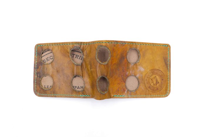GM12 Waffle 6 Slot Bi-Fold Wallet