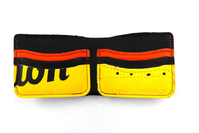 Heaton M2000 Glove 6 Slot Bi-Fold Wallet