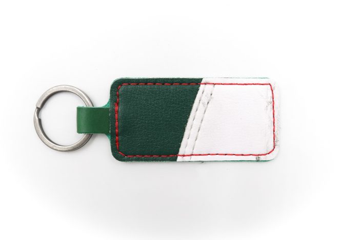 Into The Wild Glove 1 Green/White Keychain