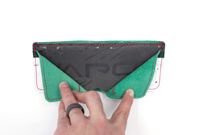 Into The Wild Collection 6 Slot Bi-Fold Wallet