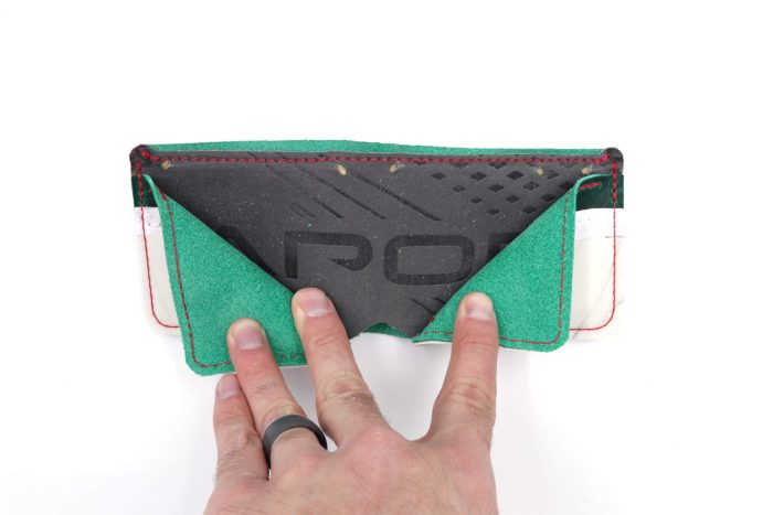Into The Wild Collection 6 Slot Bi-Fold Wallet