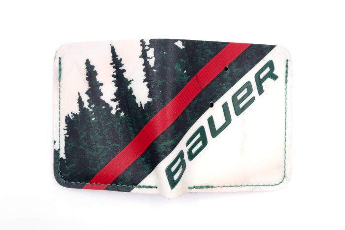 Into The Wild Collection 6 Slot Square Wallet