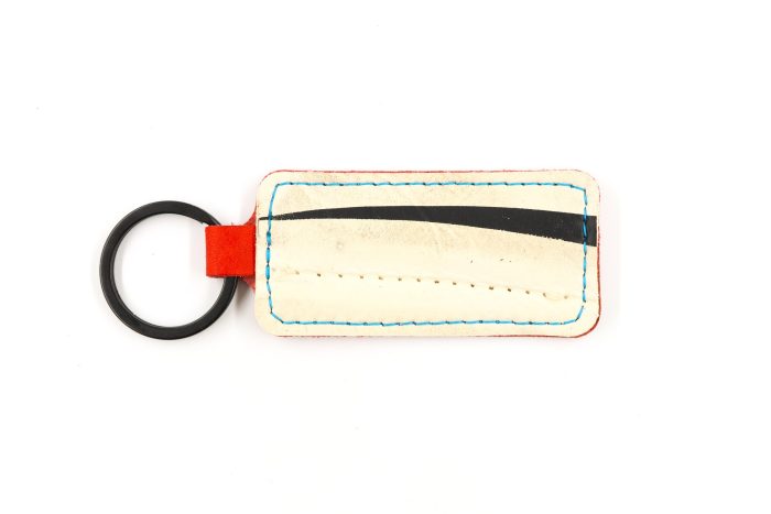 Koho Glove White/Black Keychain