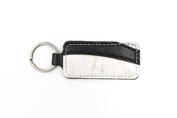Los Angeles 2 White/Black Keychain