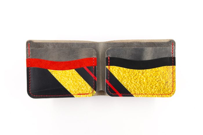 Las Vegas 6 Slot Bi-Fold Wallet