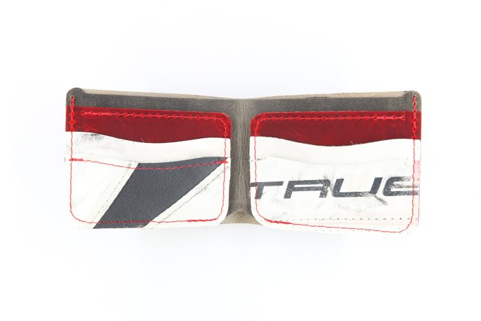 Las Vegas 6 Slot Bi-Fold Wallet
