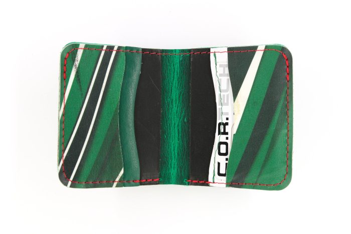 Minnesota 6 Slot Square Wallet