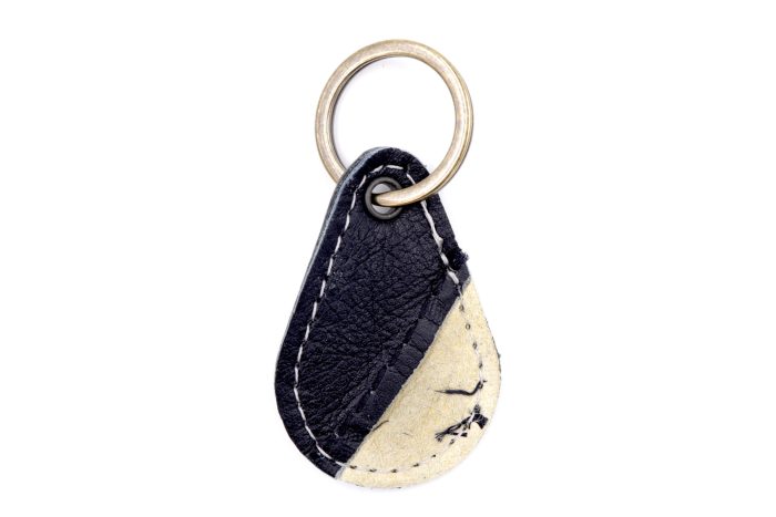 Pure Hollywood Collection Black/Cream Keychain
