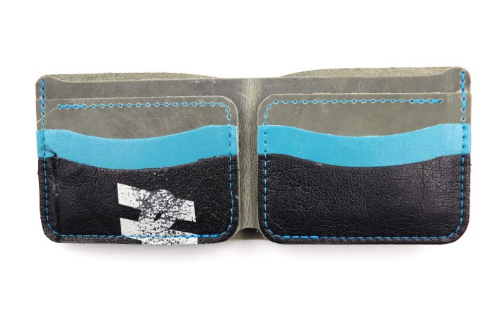 Shark 6 Slot Bi-Fold Wallet