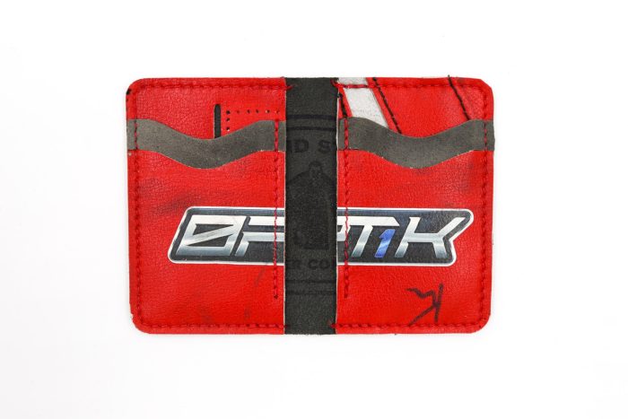 Storm Surge Blocker 6 Slot Wallet