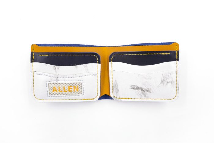 Singing The Blues Blocker 2 6 Slot Bi-Fold Wallet