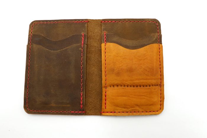 6 Slot Wallet