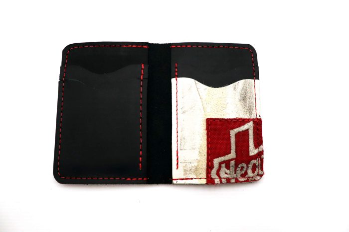 6 Slot Wallet