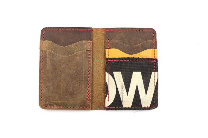6 Slot Wallet