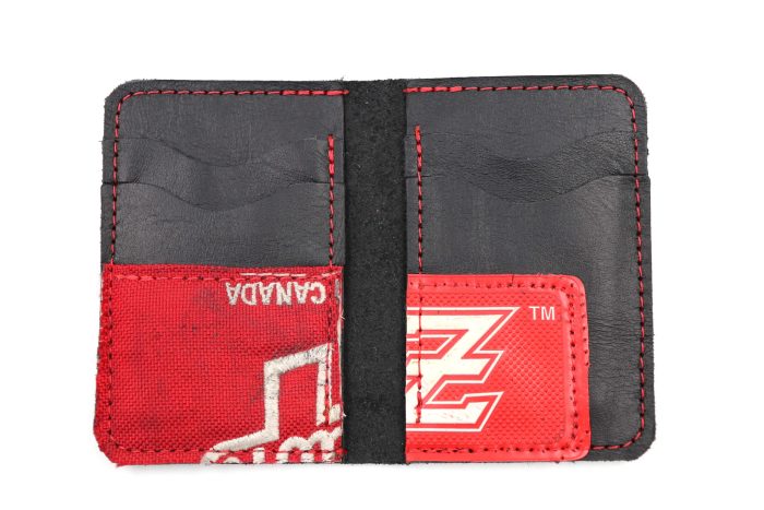 6 Slot Wallet