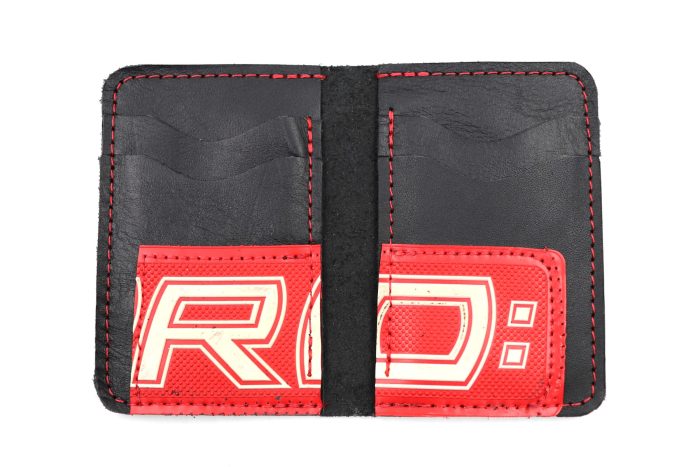 6 Slot Wallet