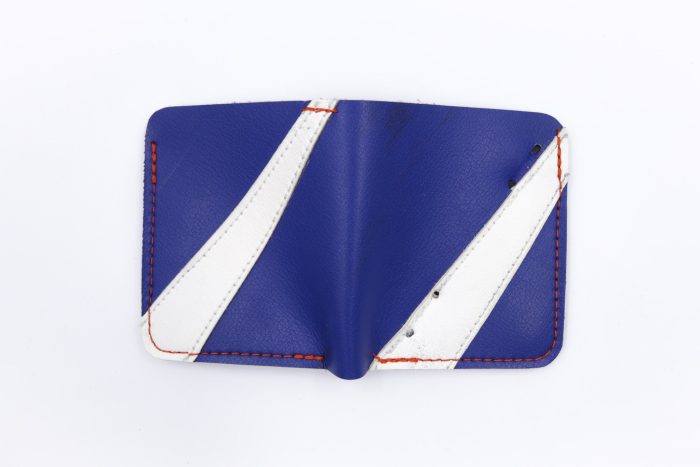 The Big Cat 6 Slot Square Wallet