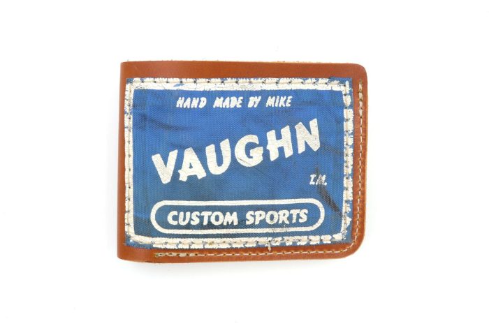Vaughn Glove Vintage 6 Slot Bi-Fold Wallet
