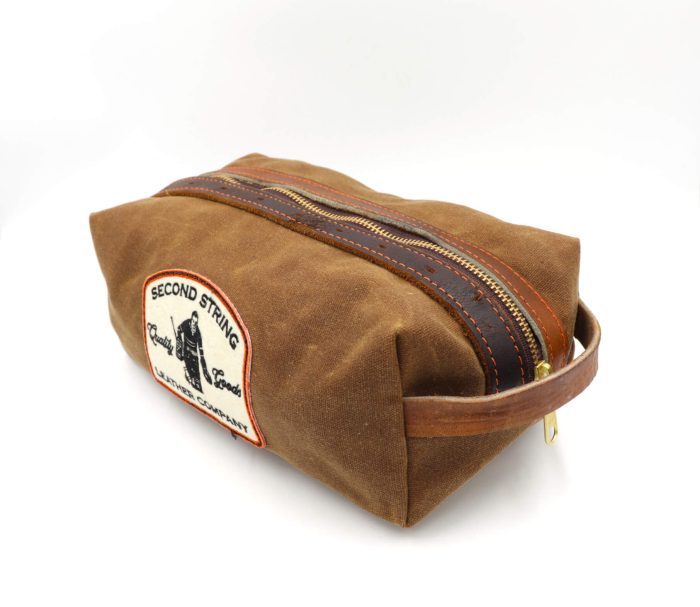 Vintage Vaughn Collection Dark Bathroom Bag