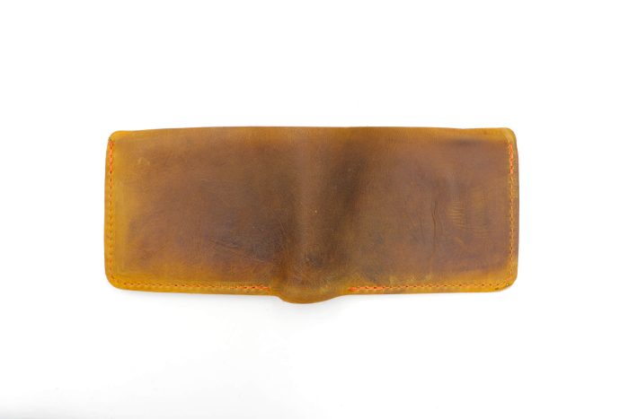 Vintage Vaughn Collection 6 Slot Bi-Fold Wallet