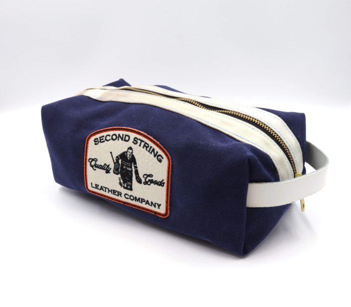Vaughn Velocity Pads Strap Bathroom Bag