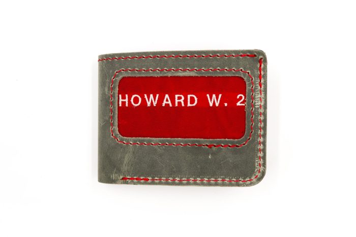Woodward Ave Glove 6 Slot Bi-Fold Wallet