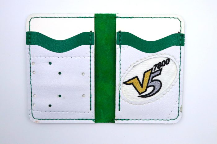 Winter Classic Pro Series Blocker 6 Slot Wallet